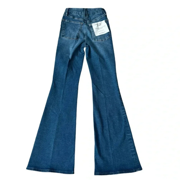 Good American Power Stretch Pull-On Flare Jeans - Picture 6 of 12